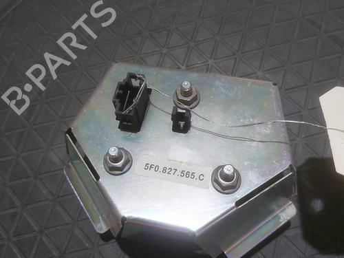 Tailgate handle SEAT LEON (5F1) 2.0 TDI | BP26211816C132 