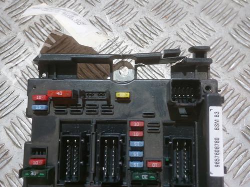 Used Fuse box Fuse box PEUGEOT 206 Hatchback (2A/C) 1.4 HDi eco 70 (68 hp) 24452831 24452831