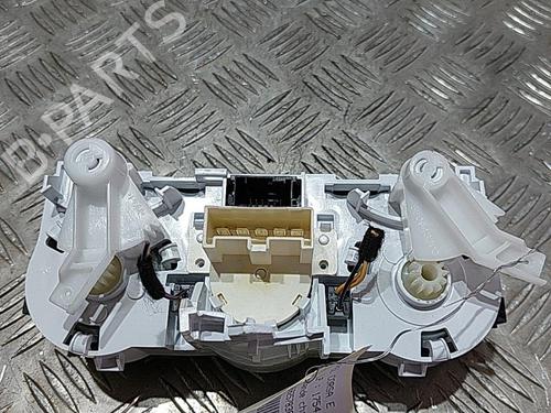 Used Climate control Climate control OPEL CORSA E (X15) 1.4 (08, 68) (90 hp) 21506296 21506296