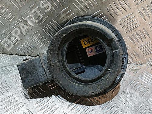 Fuel flap PEUGEOT 308 I (4A_, 4C_) 1.6 HDi | BP21504036C131 