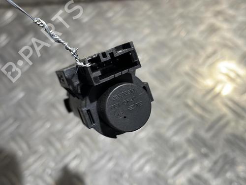 Used Electronic module PEUGEOT 308 SW II (LC_, LJ_, LR_, LX_, L4_) 1.5 BlueHDi 130 (131 hp) 21507241