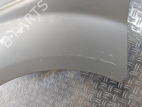 Used Left front fenders RENAULT TRAFIC II Platform/Chassis (EL) [2001-2025]  22916128