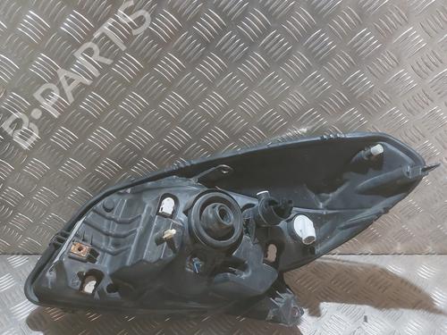 Used Right headlight Right headlight DACIA SANDERO 1.5 dCi (68 hp) 30962528 30962528