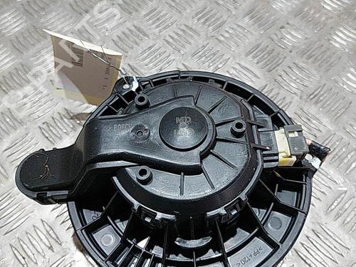 Heater blower motor HYUNDAI i30 (GD) 1.6 CRDi | BP21506305M62