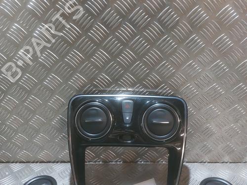 Luftventilen DACIA LODGY (JS_) 1.2 TCe (JSAY, JSM0) (115 hp) 30764625