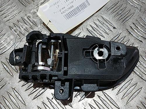 Used Rear right interior door handle Rear right interior door handle HYUNDAI i30 (GD) 1.6 CRDi (110 hp) 21514690 21514690