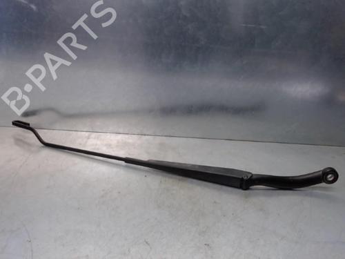 Used Front windshield wiper arm PEUGEOT 307 Break (3E) 2.0 HDI 110 (107 hp) 30590372
