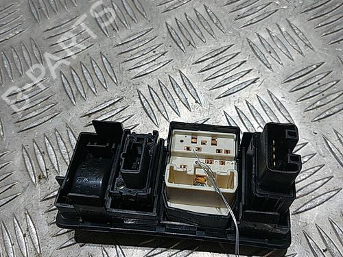 Used Mirror switch Mirror switch TOYOTA COROLLA (_E12_) 1.4 D (NDE120_, NDE120R) (90 hp) 21513144 21513144