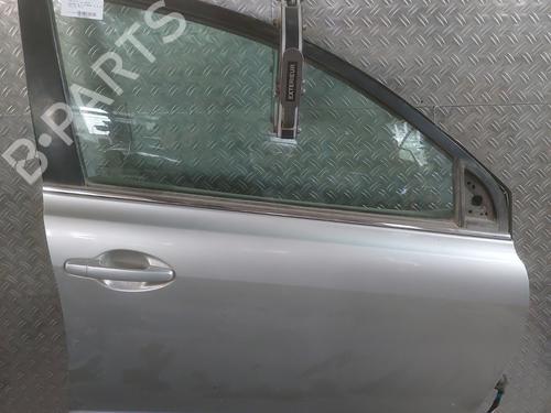 Used Right front door TOYOTA AVENSIS (_T25_) 2.0 D-4D (ADT250_, ADT250R) (126 hp) 24887049