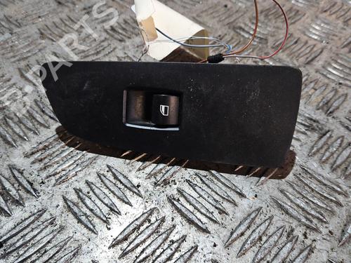 Used Right front window switch BMW 1 (E87) 120 d (177 hp) 21670074