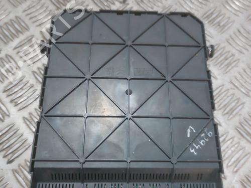 Used Fuse box Fuse box CITROËN C4 I (LC_) 1.6 HDi (90 hp) 24320426 24320426