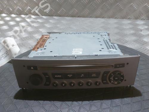 Used Radio Radio PEUGEOT 308 I (4A_, 4C_) 1.6 HDi (109 hp) 30109573 30109573