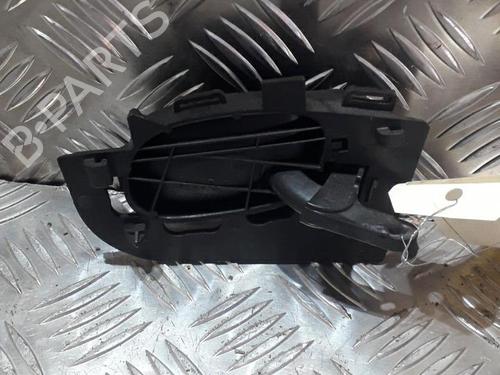 Used Front left interior door handle Front left interior door handle PEUGEOT 206 Hatchback (2A/C) 1.4 i (75 hp) 21506926 21506926