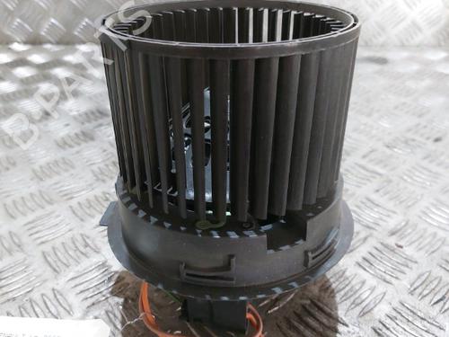 Heater blower motor RENAULT CLIO IV (BH_) 0.9 TCe 90 (BHNF, BHMA, BHMH, BHJK, BHJR) | BP21514033M62 
