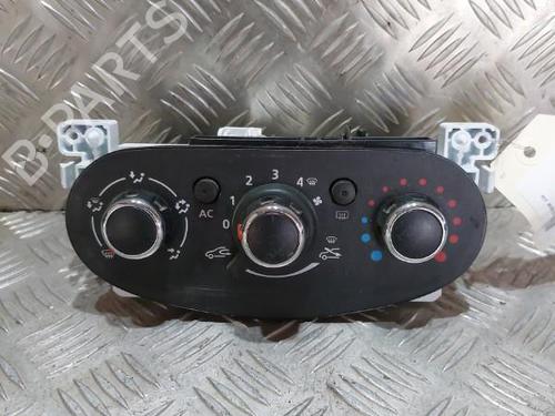 Used Climate control DACIA SANDERO II TCe 90 (B8M1, B8MA, B8AC) (90 hp) 21512253