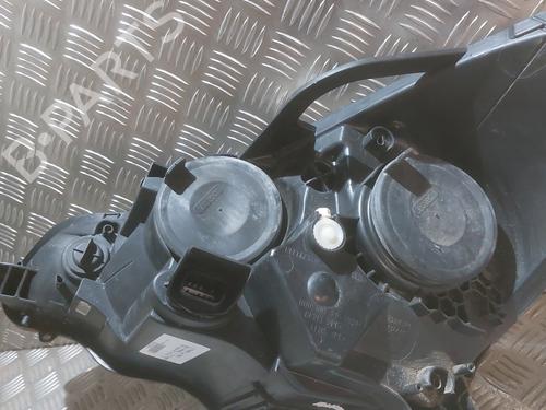 Right headlight CITROËN DS3 (SA_) 1.6 HDi 110 | BP31018581C29