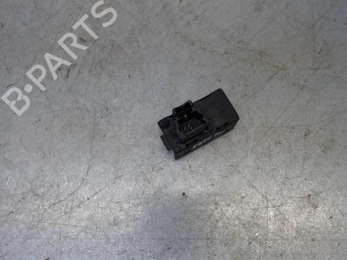 Used Right rear window switch PEUGEOT 307 (3A/C) 1.6 16V (109 hp) 30590380