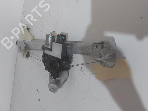 rear-right-window-mechanism-renault-arkana-i-lcm_-ldn_-2019-36249583 main image