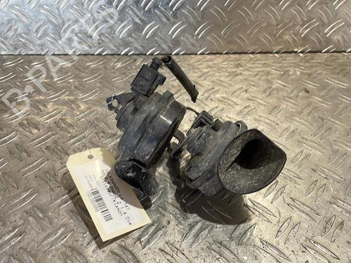 Used Horn Horn VW POLO IV (9N_, 9A_) 1.4 TDI (80 hp) 21515644 21515644