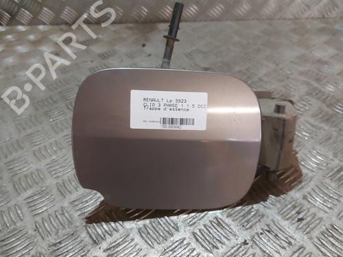Used Fuel flap RENAULT CLIO III (BR0/1, CR0/1) 1.5 dCi (C/BR0G, C/BR1G) (68 hp) 21670435