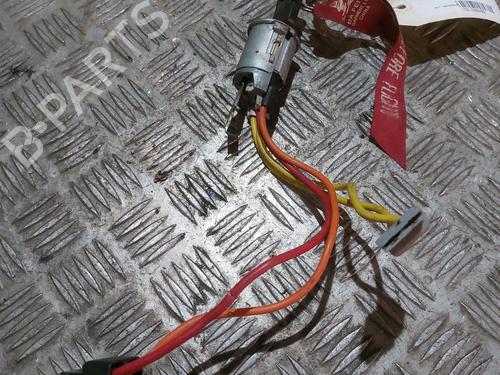 Used Ignition barrel RENAULT SUPER 5 (B/C40_) 1.0 (B/C/400) (41 hp) 22404695