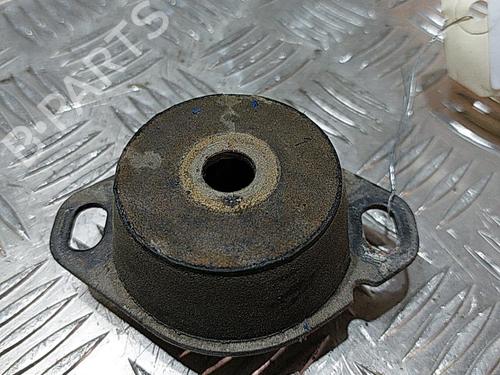 Used Engine mount Engine mount PEUGEOT 106 II (1A_, 1C_) 1.1 i (60 hp) 21506386 21506386