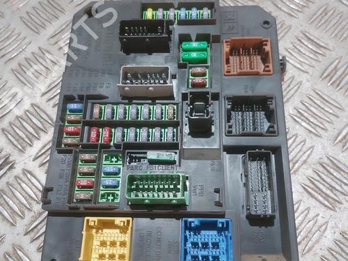 Used Fuse box CITROËN C4 II (NC_) 1.6 HDi 115 (114 hp) 24320433