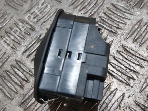 Used Left front window switch Left front window switch PEUGEOT 206 Hatchback (2A/C) 1.4 HDi eco 70 (68 hp) 21505274 21505274