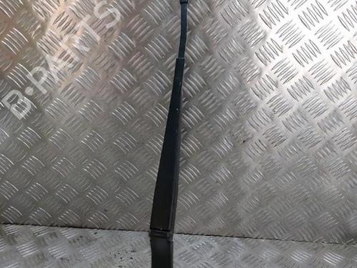 Used Front windshield wiper arm VW POLO V (6R1, 6C1) 1.6 TDI (90 hp) 21512323