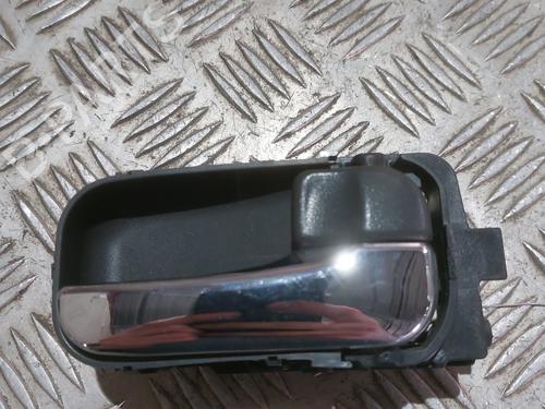 Used Front right interior door handle NISSAN X-TRAIL I (T30) 2.2 dCi 4x4 (136 hp) 26221077