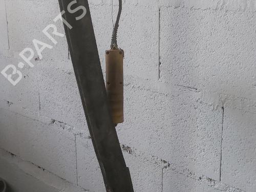 rear-bumper-reinforcement-citroen-c5-i-dc_-2001-2002-2003-2004-2005-27318038 main image