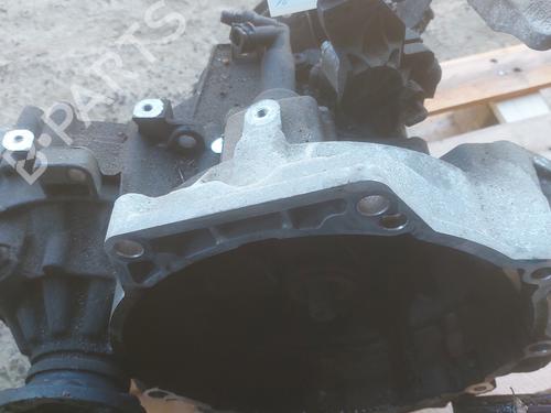 Used Gearbox Gearbox VW POLO V (6R1, 6C1) 1.2 TDI (75 hp) 31024495 31024495