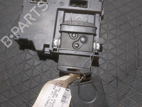 card-reader-renault-clio-iv-bh_-2012-2013-2014-2015-2016-2017-2018-2019-2020-2021-26171212 main image