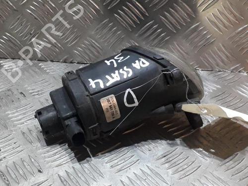 Feu de brouillard avant droit VW PASSAT B5.5 Variant (3B6) 2.5 TDI (150 hp) 21506746