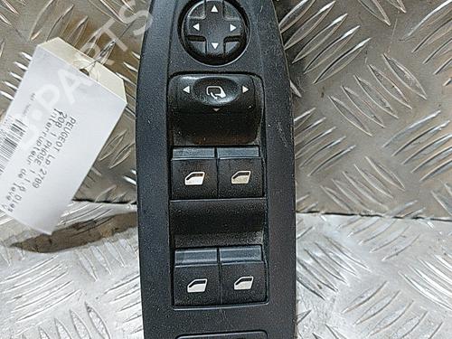 Used Left front window switch Left front window switch PEUGEOT 208 I (CA_, CC_) 1.6 HDi (92 hp) 21509055 21509055