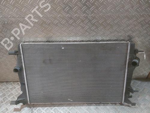 Used Water radiator Water radiator 31722342 31722342