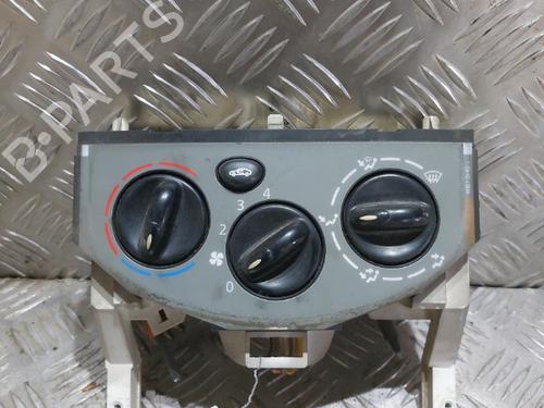 Commande Chauffage RENAULT TRAFIC II Van (FL) 1.9 dCi 100 (FL0C) (101 hp) 21509543