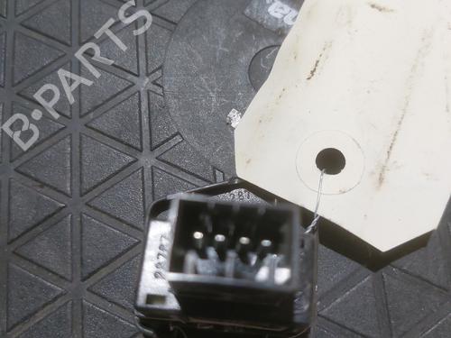 right-front-window-switch-fiat-panda-169_-2003-24503064 main image