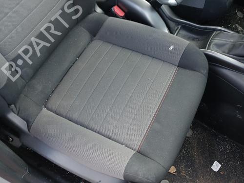 Used Right front seat CITROËN C3 AIRCROSS II (2R_, 2C_) 1.5 BlueHDi 100 (2CYHYJ) (102 hp) 26152605