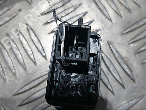 Right front window switch CITROËN C2 (JM_) 1.1 | BP21504459I26 
