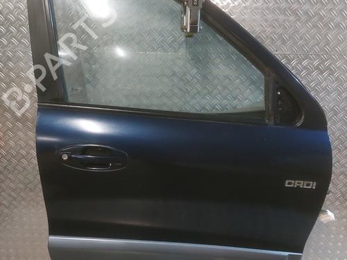 Used Right front door HYUNDAI SANTA FÉ I (SM) 2.0 CRDi 4x4 (125 hp) 31113775