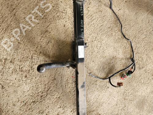 Boule d'attelage/Mécanisme PEUGEOT 2008 I (CU_) 1.2 THP 110 / PureTech 110 (110 hp) 30725477