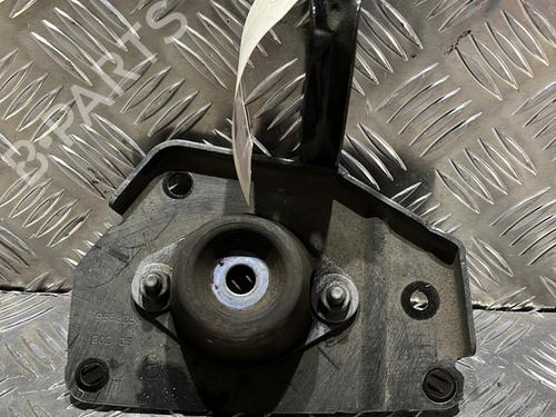 Used Engine mount CITROËN C4 Picasso I MPV (UD_) 1.6 HDi (109 hp) 21515356