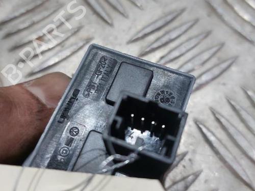 Used Left front window switch SEAT CORDOBA (6L2) 1.4 TDI (70 hp) 21512308