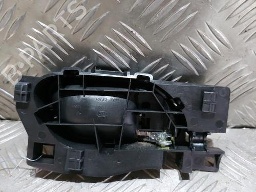 Used Front left interior door handle Front left interior door handle PEUGEOT 308 I (4A_, 4C_) 1.6 HDi (109 hp) 21507812 21507812