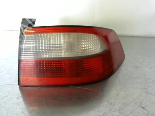 Right taillight RENAULT LAGUNA II (BG0/1_) 1.8 16V (BG04, BG0B, BG0C, BG0V) 8200002474
