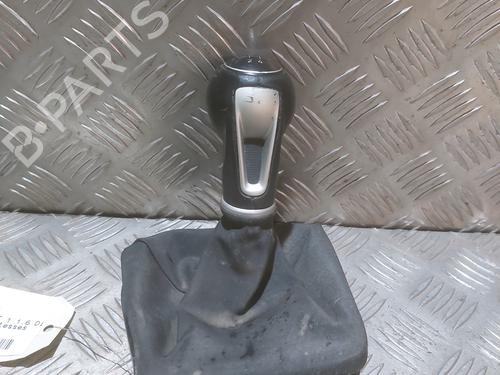 Used Shift knob SEAT IBIZA IV (6J5, 6P1) 1.6 TDI (105 hp) 30099222