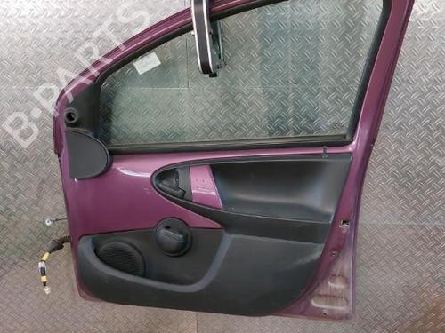 Right front door PEUGEOT 107 (PM_, PN_) 1.0 | BP21508101C3