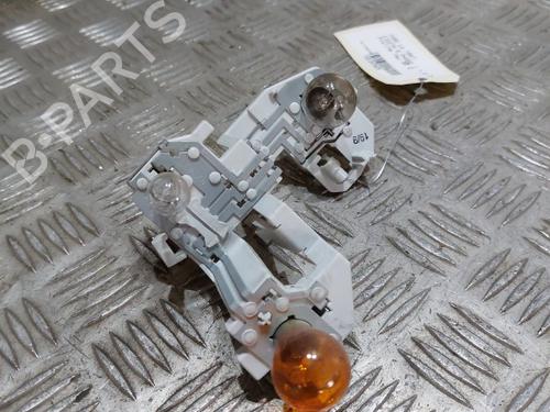 Used Lamp holder FORD FIESTA VI (CB1, CCN) 1.4 TDCi (68 hp) 21507875
