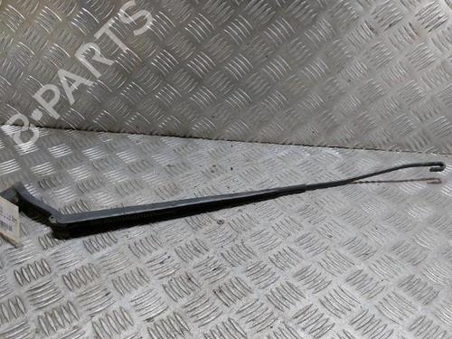 Used Front windshield wiper arm KIA RIO II (JB) 1.4 16V (97 hp) 21512000